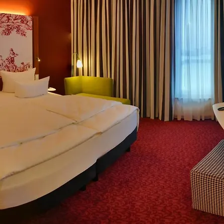 Ibb Hotel *