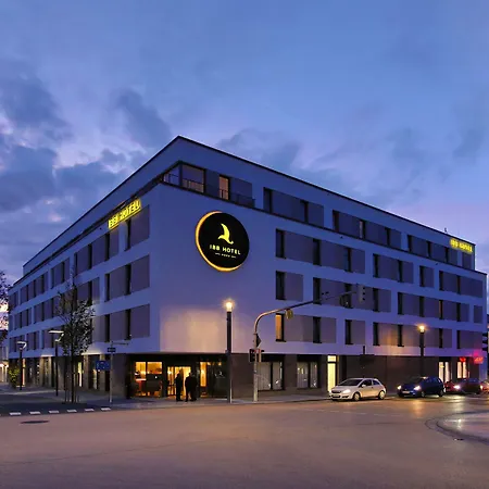 Karl Hotel