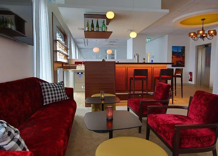 Karl Hotel 4*